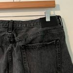 Everlane  Raw Hem The Denim Skirt in Washed Black Photo 8