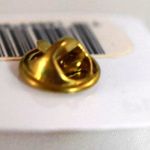 Source Unknown NIP Petite 3/4" Red Rose Gold Tone Cottagecore Casual Tie Tac/Lapel Pin Photo 2