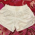 Lululemon hotty hot White Size 4 Photo 1