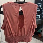 Coco + Jaimeson Lightweight fun top! Photo 2
