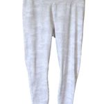 Fabletics NWT High Waisted Powerhold Define Legging White Heather Camo XL Photo 0