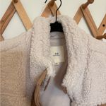 Cream and Tan Sherpa Vest Size M Photo 1