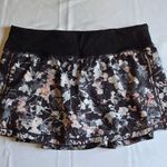 Lululemon Pace Rival Skort Black & Pink Floral Size 6 Photo 2