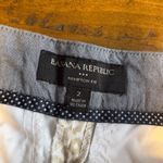 Banana Republic Hampton fit women’s shorts beige tan white size 2 nwot Photo 1