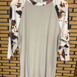 Prissy Jane Cow Print Raglan Tee‎ Size XL Gray Photo 0