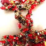 Red beaded flower bracelet Photo 4