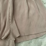 Boutique Nude Flowy Shorts Photo 3