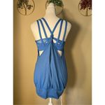 Lululemon Nouveau Limits Tank in Porcelain Blue Size 4 Photo 1