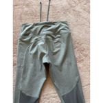 Nike Dri Fit Women's Capri Pants Gray Polyester Pull On Solid Size XXS Photo 4