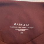 Athleta Salutation 7/8 Tight Photo 4