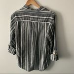 Ellen Tracy  Linen Popover Top Striped Tab Sleeve M Photo 1