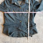 Jones New York EUC!
Womens  Signature Denim Shirt with Sash Size Small Photo 7