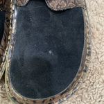 Alegria Algeria cooper flower print and black sue are top Photo 4