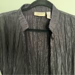 Chico's  Womens Size 1 Open Front Crinkle Top 50/50 Polyester Nylon Blend Black Photo 1