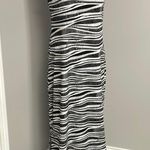 Chico's  Travelers Black and White Sleeveless Sheath Maxi Dress Bodycon Size 0/Sm Photo 0