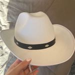 White Cowgirl Hat Photo 0