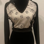 Red Fox Black and grey  Women's cropped  Hoodie Photo 0