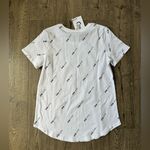 Zyia White Pattern Swoop Tee NWT Photo 3