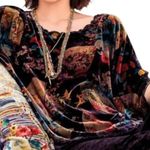 Johnny Was Velvet Jolie velvet Top NWT (oversized) Photo 4