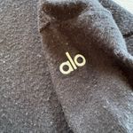 Alo Yoga  Black Pullover Photo 4