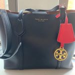 Tory Burch SMALL PERRY TRIPLE-COMPARTMENT TOTE BAG Photo 0