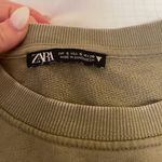 ZARA Crewneck Photo 2