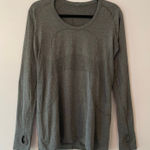 Lululemon  Gray Swiftly Tech Long Sleeve Tee Athleisure Athletic Women's size 10 Photo 0