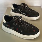 Karl Lagerfeld Kenna Leather Black Pin Logo Sneakers $130 EUC Wmn 8.5 Photo 2