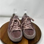 Schutz Sneakers Orianda Rose Pink Velvet Low Top Lace Up Size 9.5B Photo 4