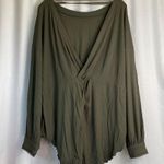 Free People boho chic Shimmy Shake long sleeve open back Top Army Green π Photo 9