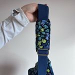 Vera Bradley  Indigo Pop Laptop Bag Photo 9