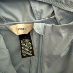 Vuori  Women's Renew Trainer Shell size L Photo 6