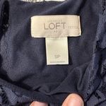 Loft Ann Taylor Petites Navy Lace Sleeveless Blouse | SP | Feminine Chic Photo 4