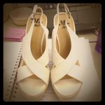 Miss Me  Summer Platform wooden heels size 8 Photo 1