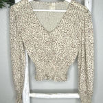 Japna ‎ Floral Print Long Sleeve Smocked Waist V Neck cropped Top Photo 0