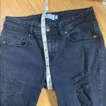 Windsor  | Oasis distressed skinny jeans Photo 3