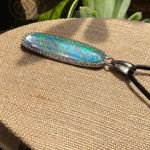 Iridescent Stone Pendant with rhinestones Necklace Green Photo 4