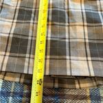 Isaac Mizrahi gray, black, and beige plaid pattern skirt for Target women’s Sz 2 Photo 7