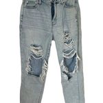 American Eagle AE MOM JEANS LIGHT WASH Photo 0