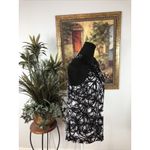 Cato  Women’s Sleeveless Beaded Neck Top Medium Black White Abstract Print Photo 2