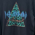 Old Navy Def Leppard Long Sleeve Gray Band Tee size L Photo 6