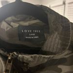 Love Tree Utility Jacket (Camo) Photo 1