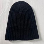 Thick Black Beanie Photo 2