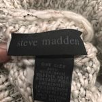 Steve Madden  Beanies - OS - Ivory/Beige & Black Photo 2