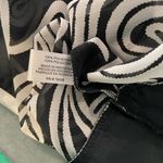 Violet+Claire NWT  Size M Black White Paisley Satin Tie Back Pullover Blouse Photo 11