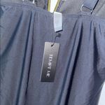 Elegant Black One Photo 1