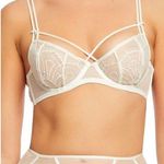 NWT Dita Von Teese Maestra White Lace Underwire Balconette Bra Size 32F Photo 0