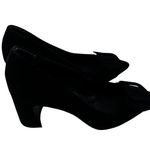 Anne Klein  iFlex Size 7.5   Business Casual Suede Bow Pointed Toe Pumps Sample Photo 9