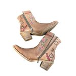 Anthropologie  Marco Delli Embroidered Leather Western Boot Size 36 Floral Cowboy Photo 2