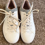 on cloud  Shoes Women’s Photo 0